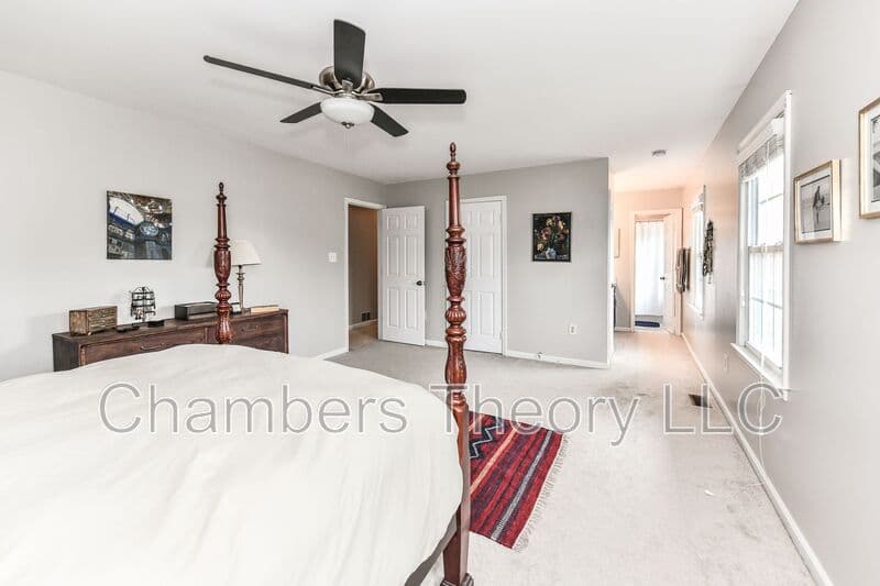 Herndon House: 1350 Shallow Ford Rd