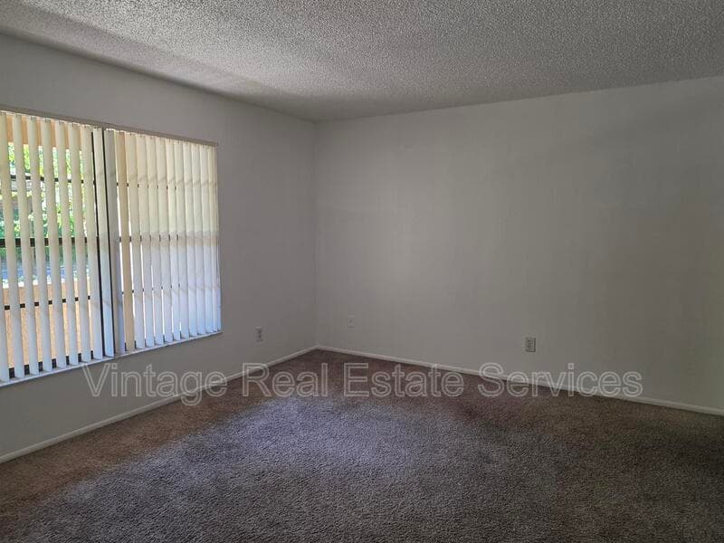 Tampa House: 4981 Puritan Circle