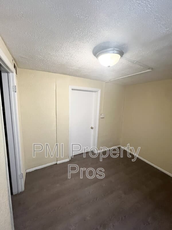 Milwaukee Condo: 2217A South 19th Street