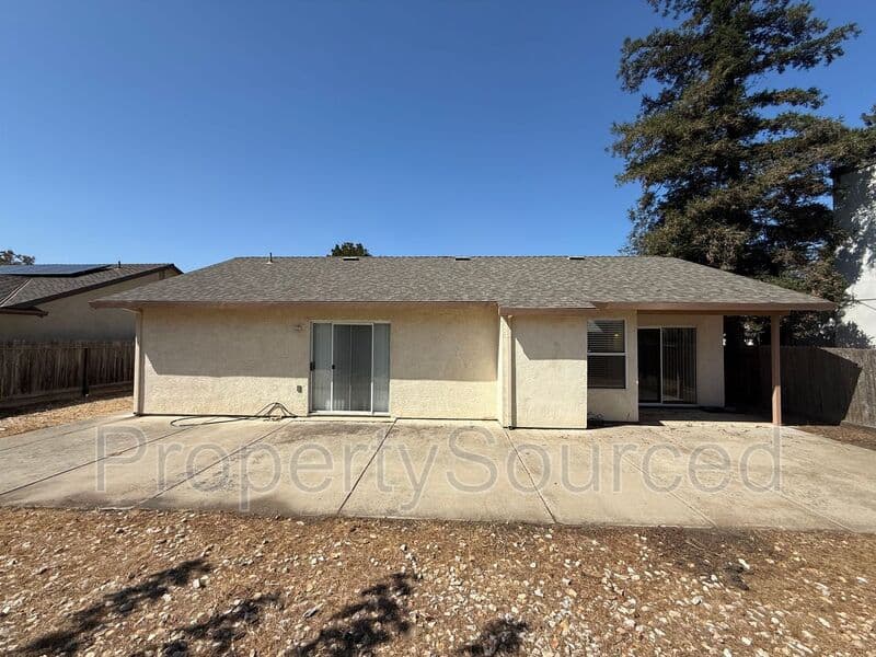 Lathrop House: 15050 Hollyhock Ct