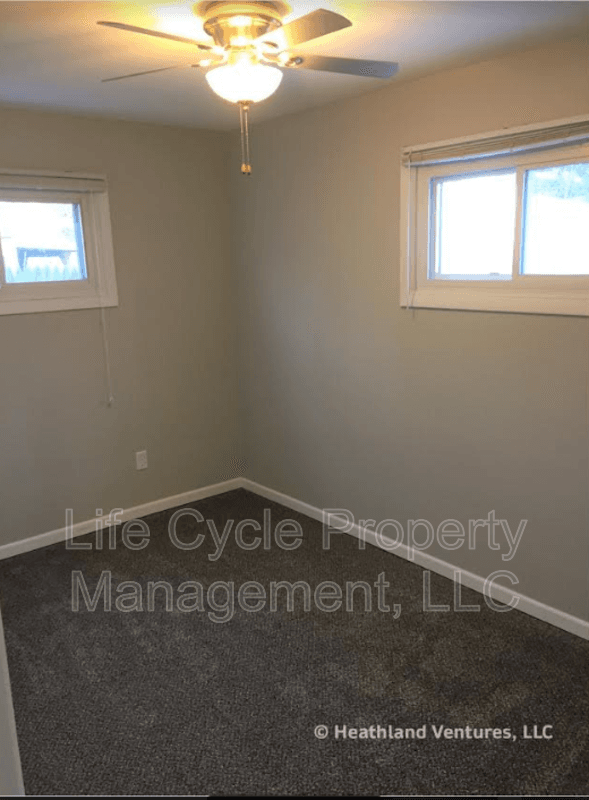 Grand Rapids House: 331 Pickett Street Southwest