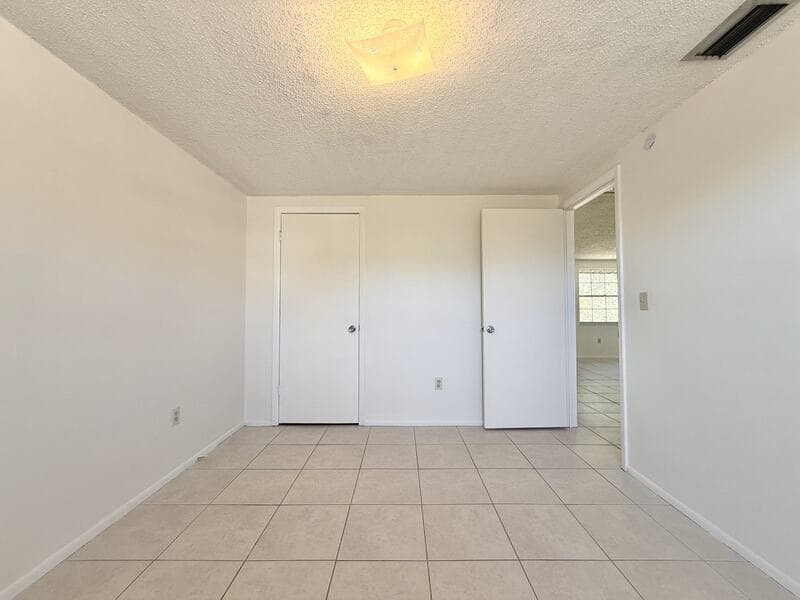 Sarasota Condo: 7071 Bee Ridge Road - A