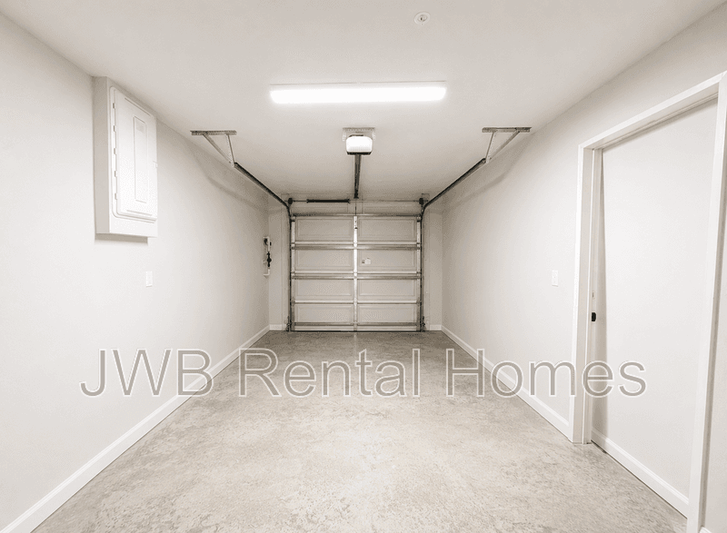 Jacksonville Townhome: 162 Barstow Pl
