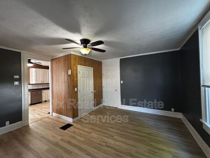 Dayton House: 117 Riegel Street