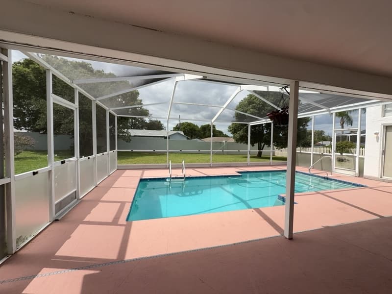 Spring Hill House: 1347 Overland Drive