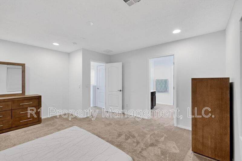 Rio Rancho House: 108 Hue Street