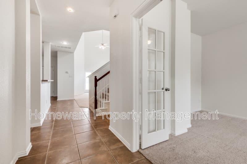 Aubrey House: 10256 Franklin Drive