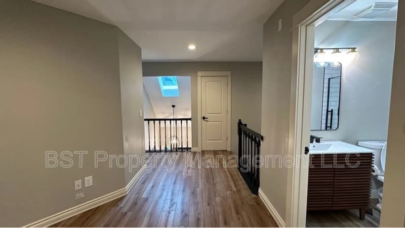 West Linn House: 25130 Rancho Lobo Court