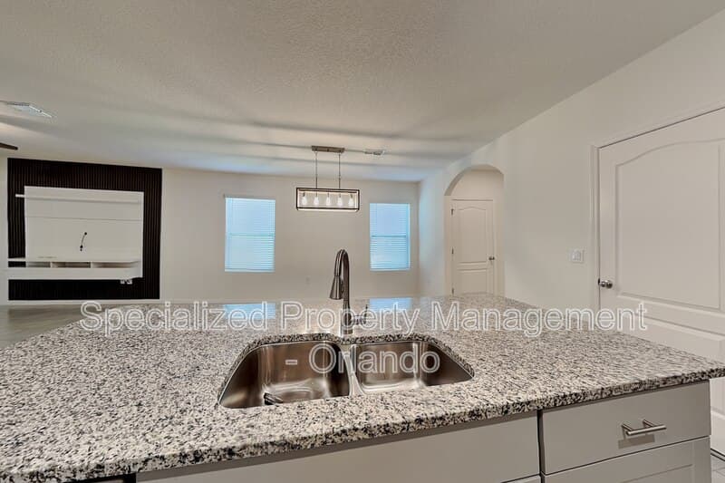 Deland House: 230 Meghan Cir