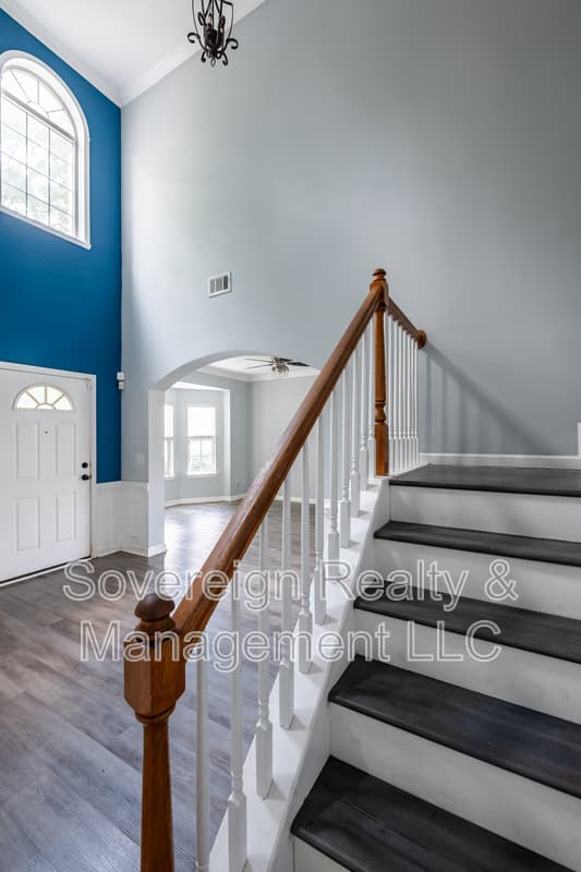 Lithia Springs House: 7702 Parkside Dr