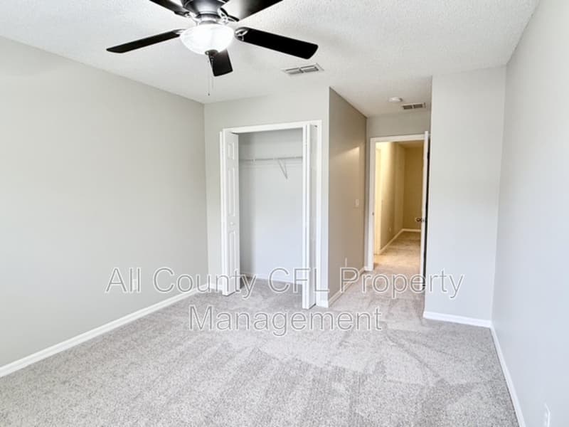 Orlando Townhome: 12720 Lexington Summit Street