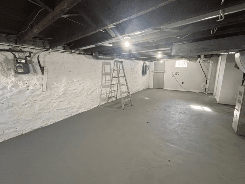 Baltimore House: 41X N Loudon Ave