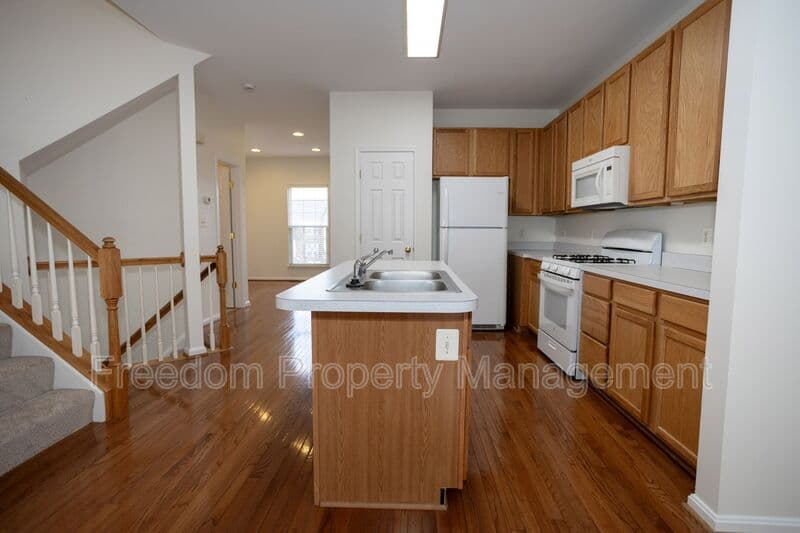 Bristow Townhome: 9980 Shortbread Way