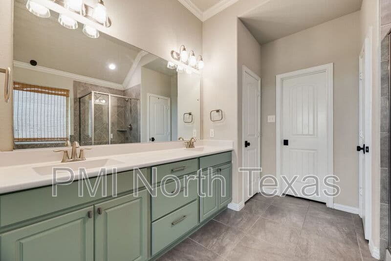 Frisco House: 12009 Fairbanks Court