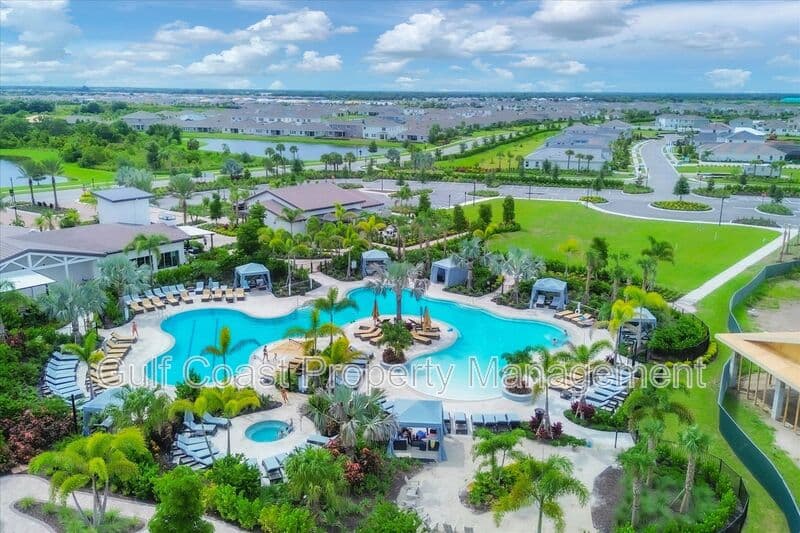 Lakewood Ranch Townhome: 18528 Buckskin Dr