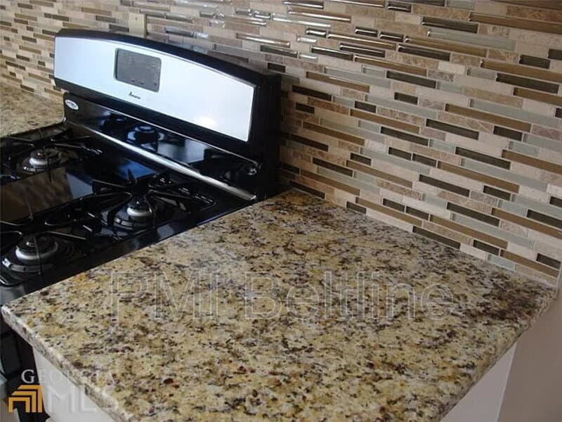Decatur House: 2881 Monterey Drive