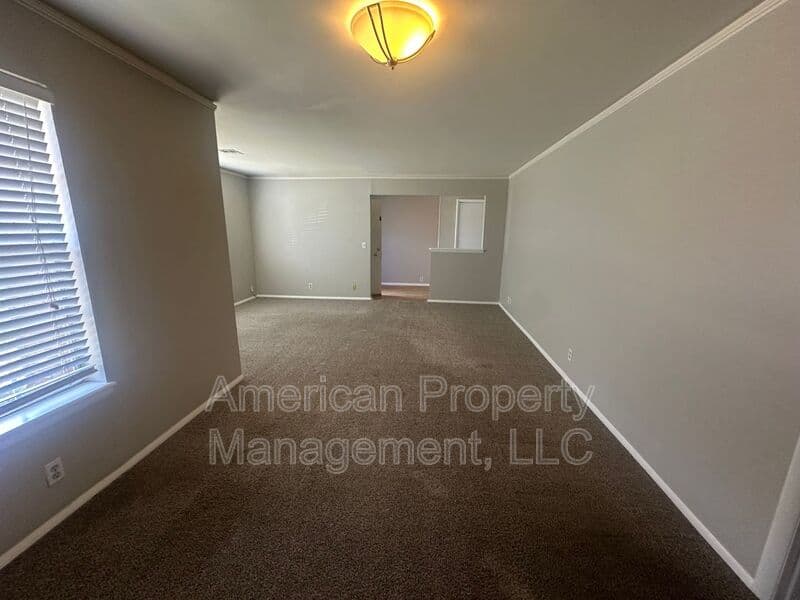 Tulsa House: 4512 S Kingston Ave