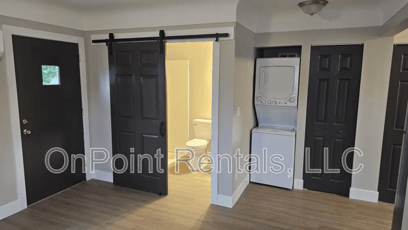 Westland Condo: 5903 North Wayne Road