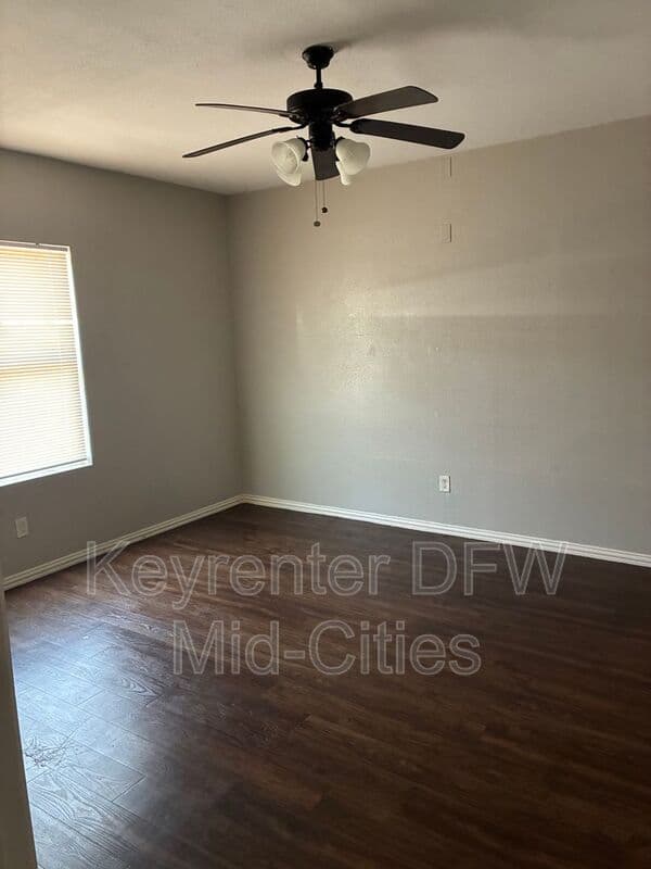 Fort Worth House: 2735 Purington Avenue