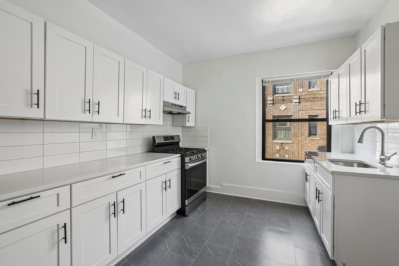 East Orange Condo: 120 S Harrison St - 41