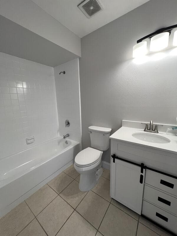 Orlando House: 1313 Summer Breeze Road