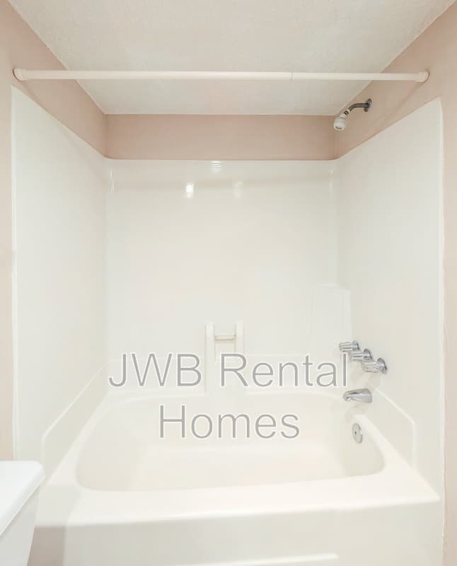 Jacksonville Condo: 3737 Loretto Rd #407
