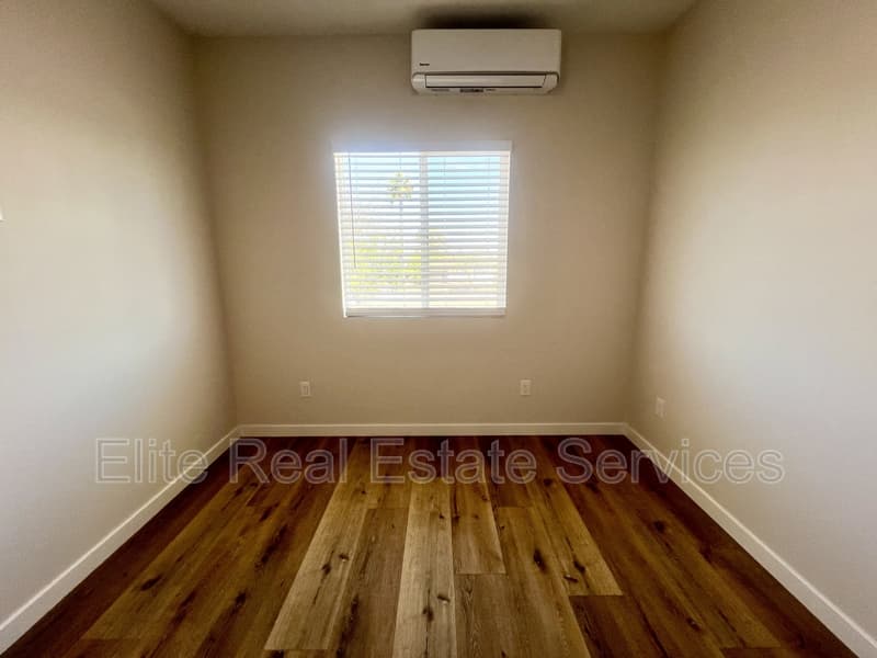 San Diego Condo: 3315 Clairemont Mesa Boulevard - 4