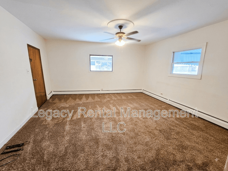 Ashley Condo: 166 South Main Street - 1
