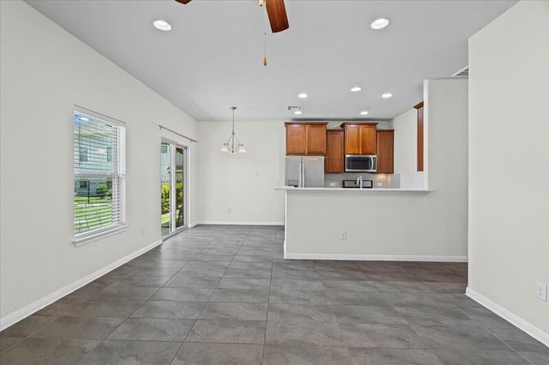 Austin House: 1502 Airedale Rd