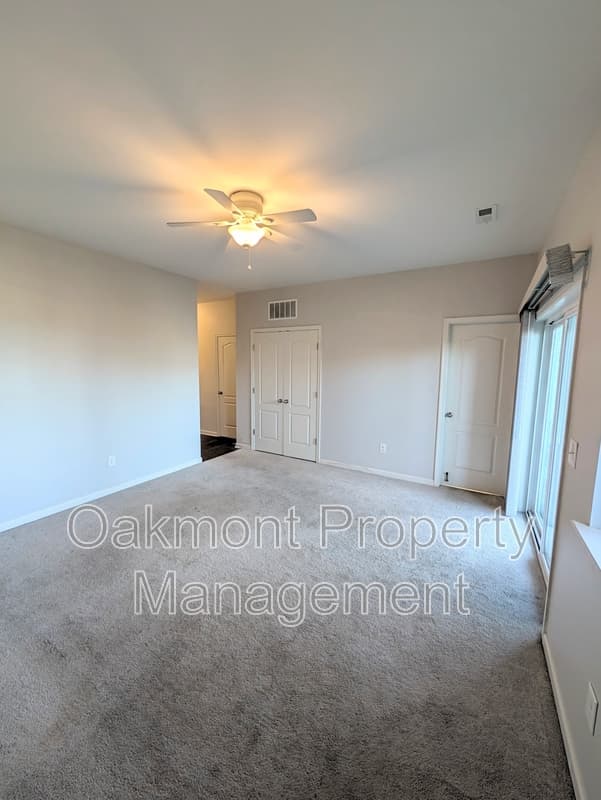 Fredericksburg House: 1322 Hudgins Farm Circle