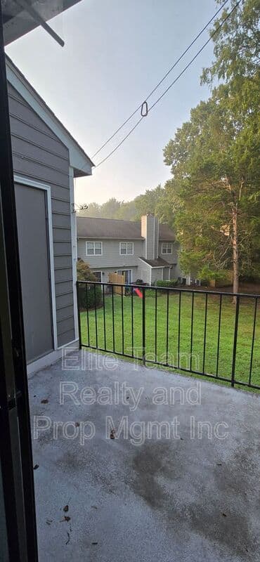 Charlotte Condo: 3001 Heathstead Place D