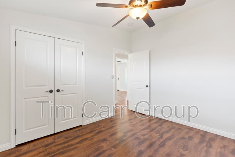 Costa Mesa Condo: 241 E 18th Street