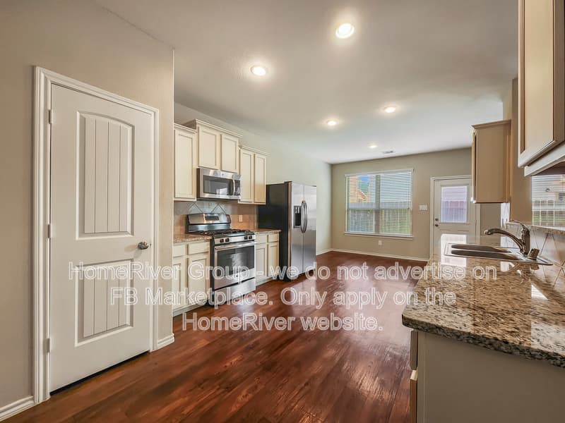Houston House: 1746 Kilmory Ct