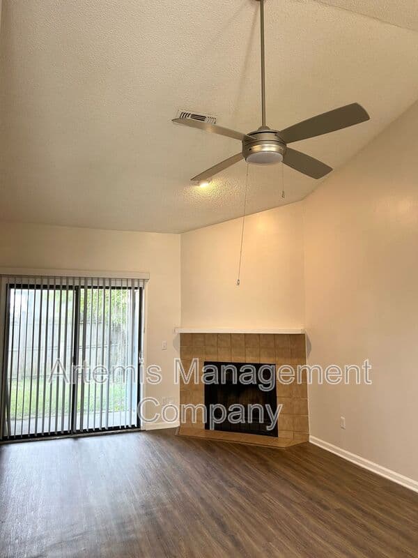 Orange Park Condo: 1278 Montecello Drive - B