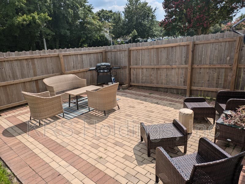 Virginia Beach House: 5525 Port Royal Drive