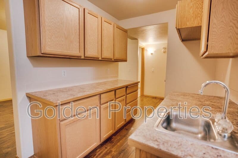 Coeur D Alene House: 7665 N Courcelles Pkwy