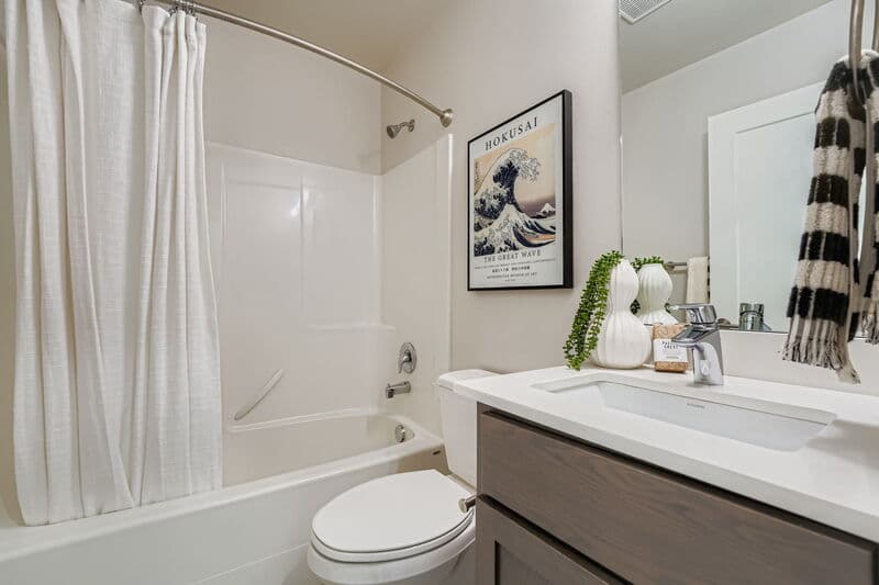 Seattle Condo: 1819 SW 96th Lane