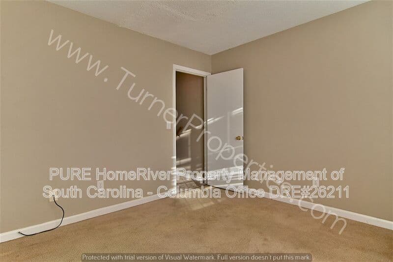 Columbia House: 3800 Plowden Rd