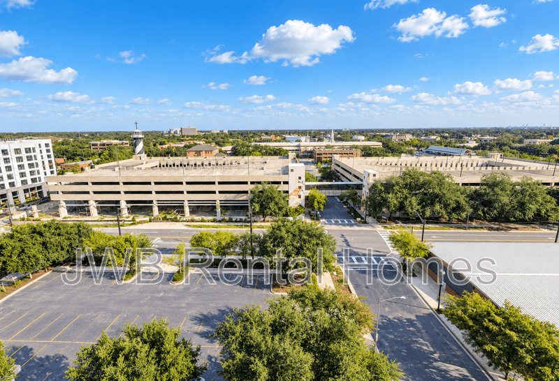 Jacksonville Condo: 311 Ashley St W #903