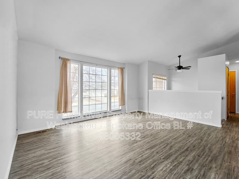 Medical Lake House: 1018 N Lindsay St
