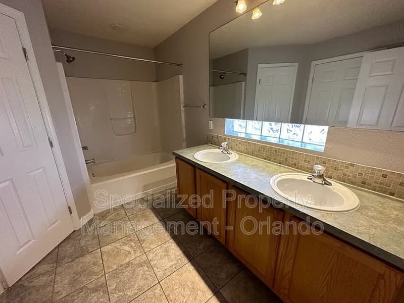 Davenport House: 1216 Belvoir Dr