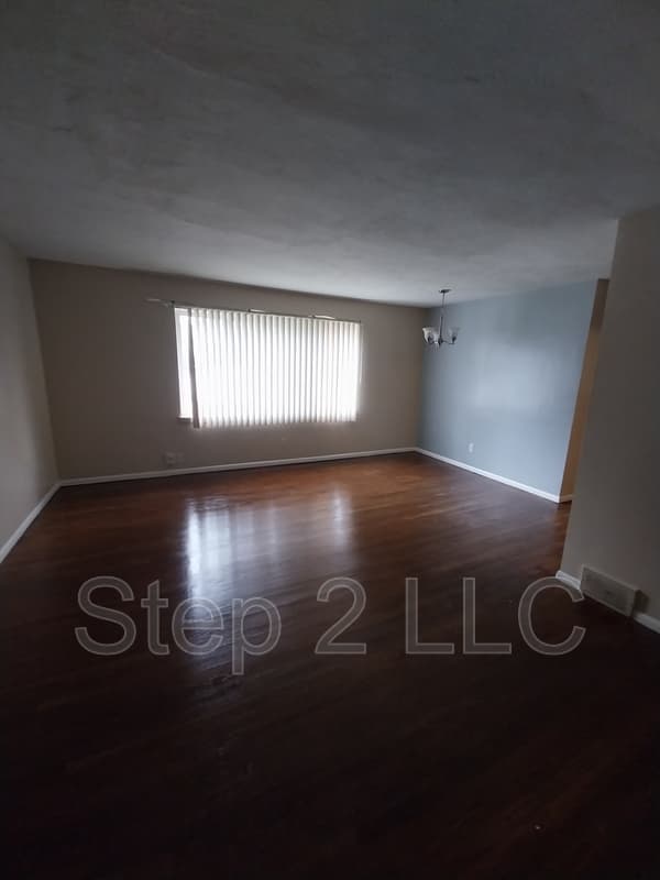 East Cleveland Condo: 15978 Nelacrest Road - 7