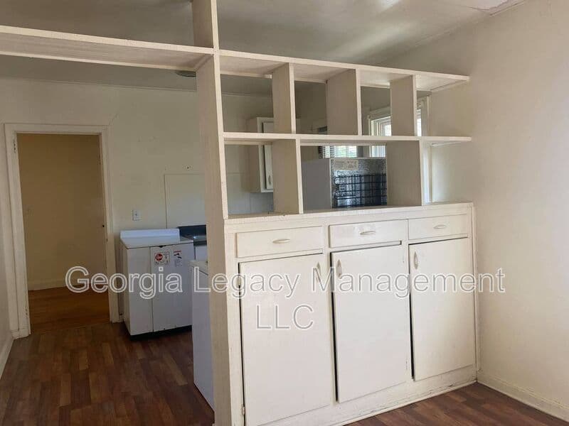 Toccoa House: 37 Andrews Court