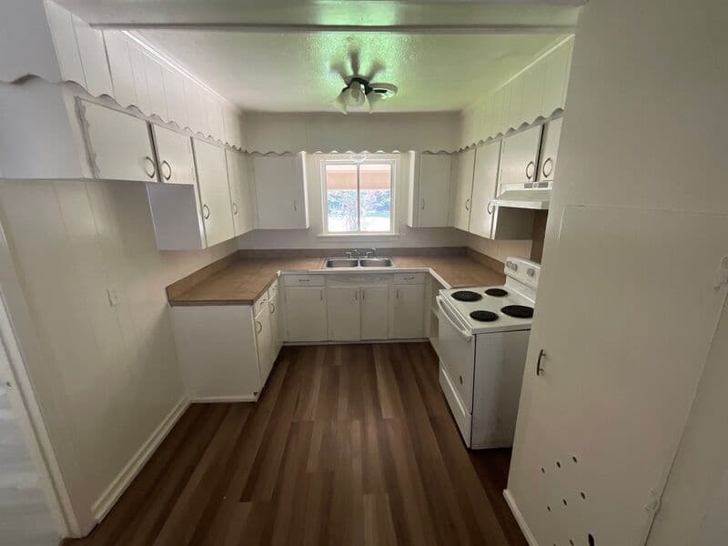 Jackson House: 3612 Sykes Park Drive