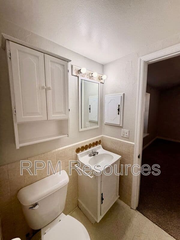 Oklahoma City House: 4120 NW 44th St