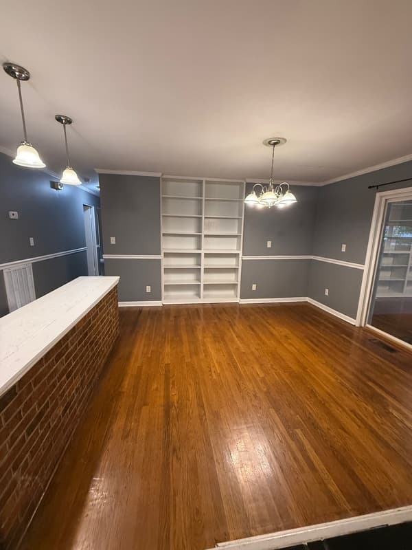 Huntsville House: 2503 Birchfield Street NW