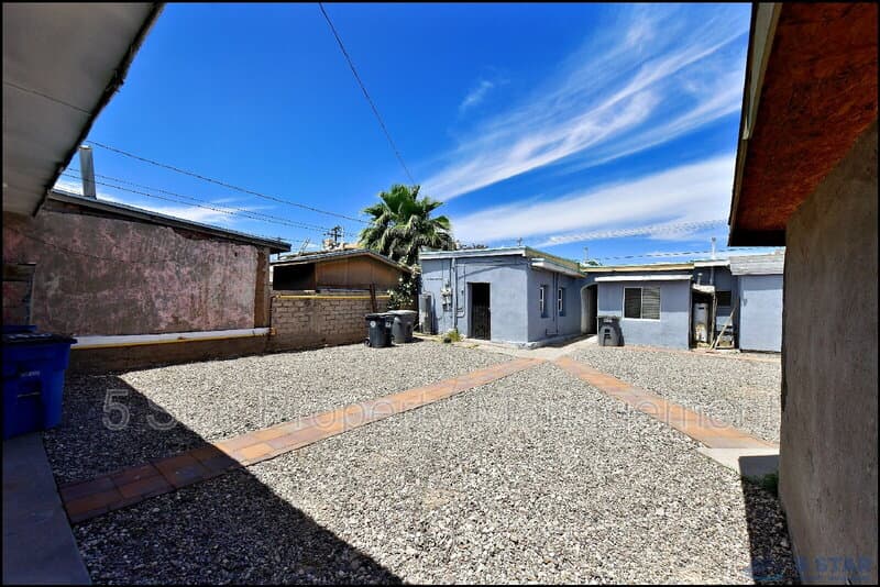 El Paso Condo: 1908B Olive Ave !!