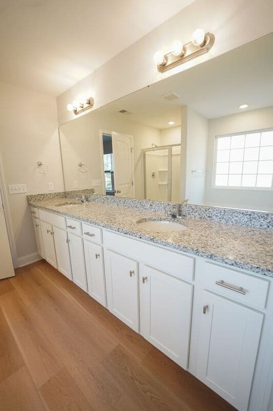 Bloomingdale House: 166 Guana Ln