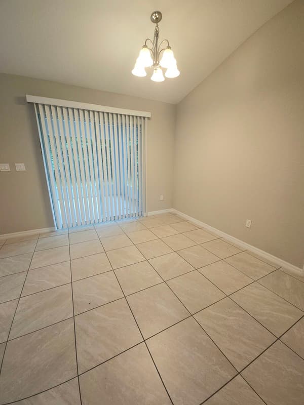 Ocala House: 7 Juniper Pass Way