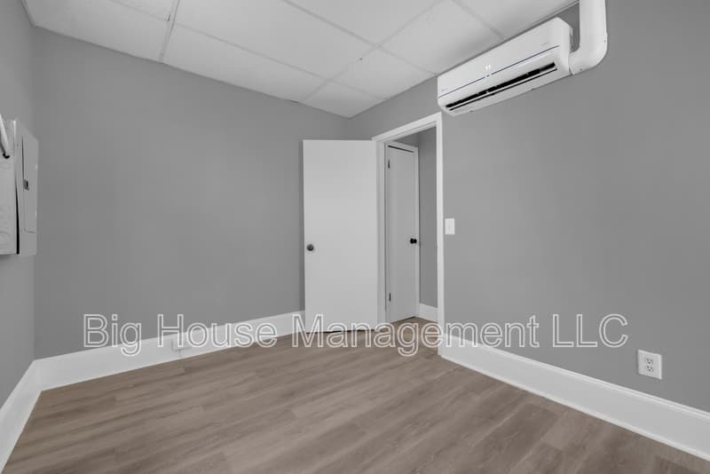 Baltimore Condo: 339 E 25th St